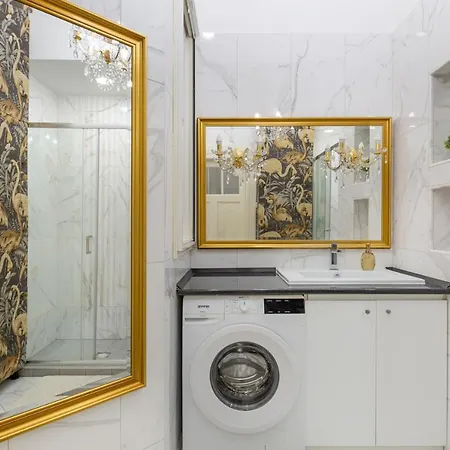 Gde Kiraly 51 Apartament *