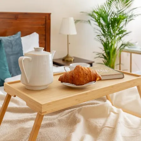 Gde Kiraly 51 * Budapeszt